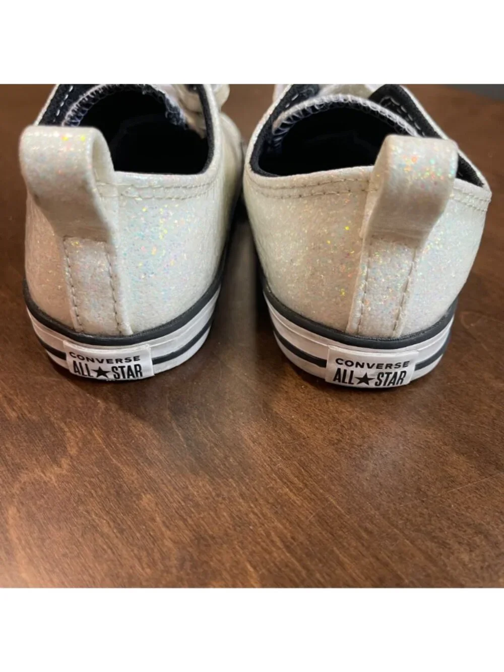 Converse Chuck Taylor All Star Low Easy On Sneaker Toddler Size 10 Winter Glitte